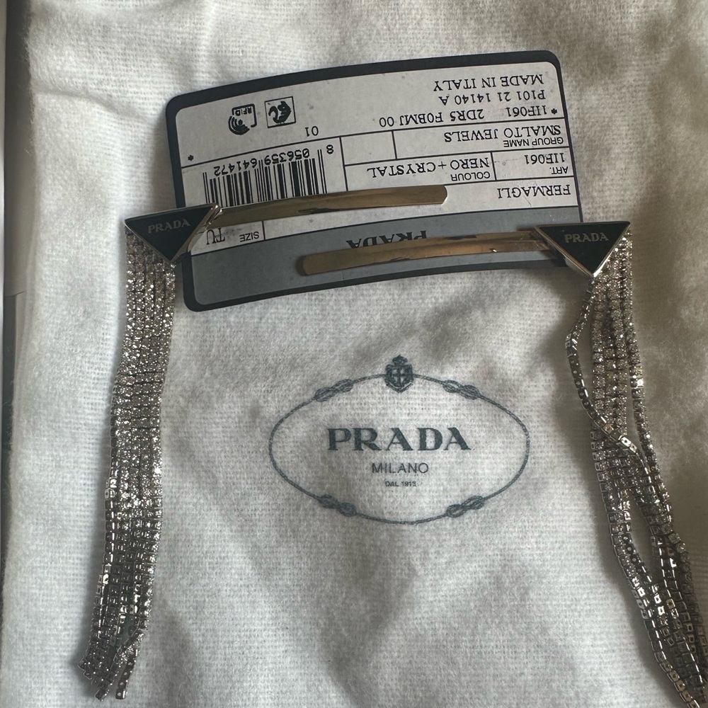 Prada crystal-embellished triangle logo hair barrettes - Picture 5 of 8